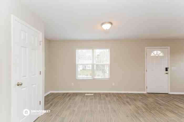 508 Hunter Way - Photo 3 of 16