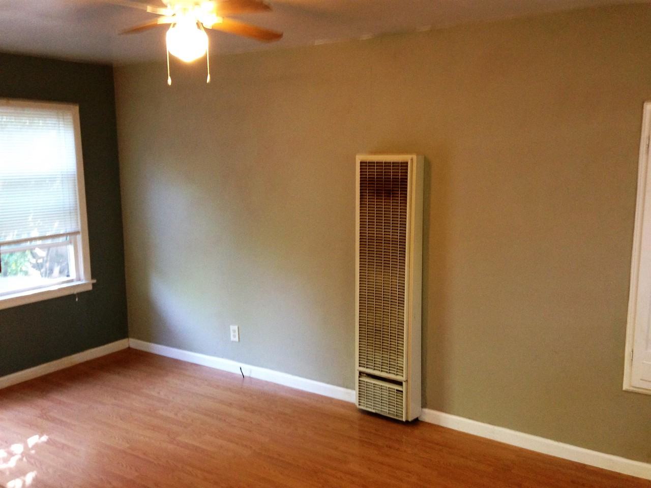 1139 Citrus Ave #2 - Photo 3 of 8