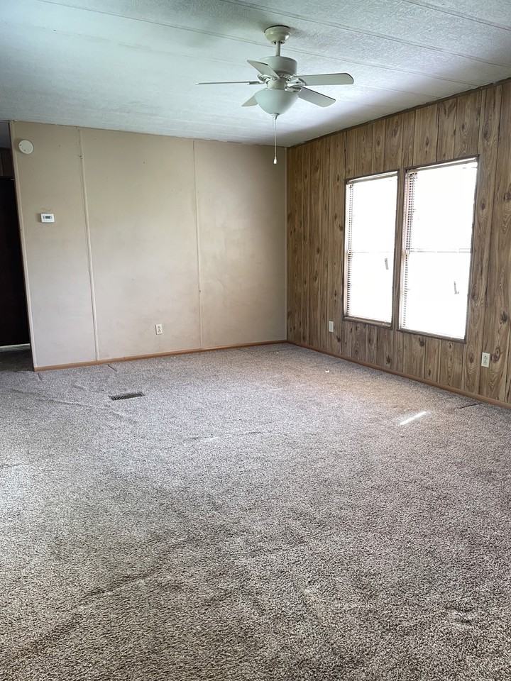 325 Vernon St Lot 10 - Photo 2 of 7