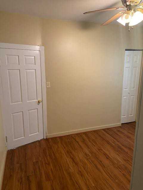 432 S Franklin St - Photo 3 of 11