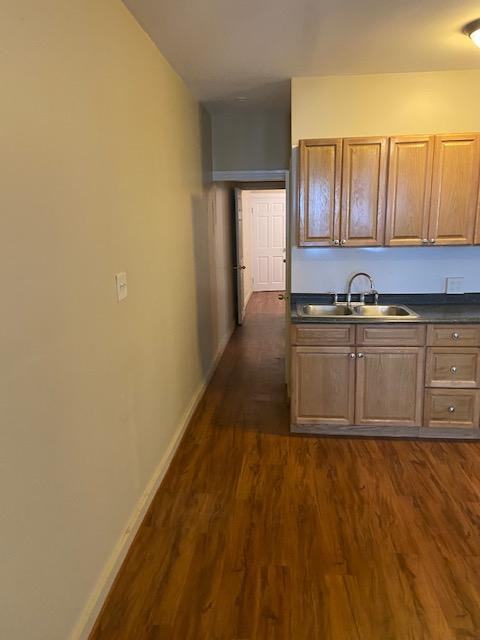 432 S Franklin St - Photo 5 of 11