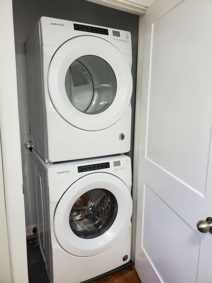 706 Pace St #706PACESTR - Photo 2 of 10