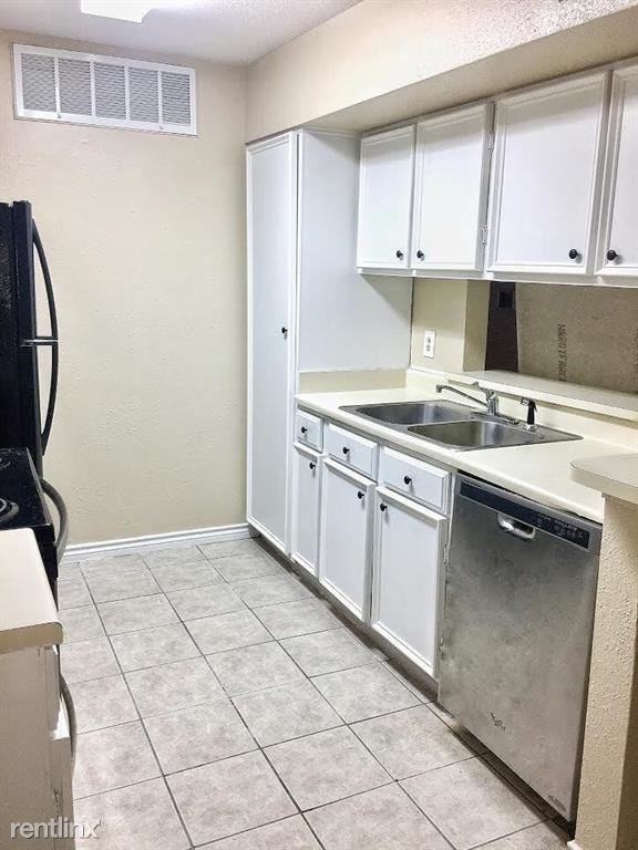 12955 Woodforest Blvd - Photo 2 of 8