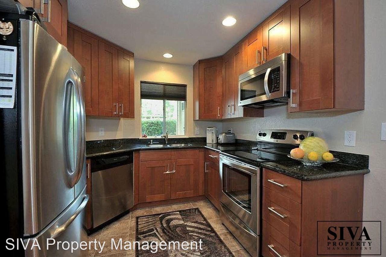 1076 Cedar Gables Dr - Photo 2 of 14
