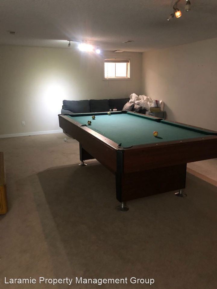 1170 N 18th St - Photo 3 of 8