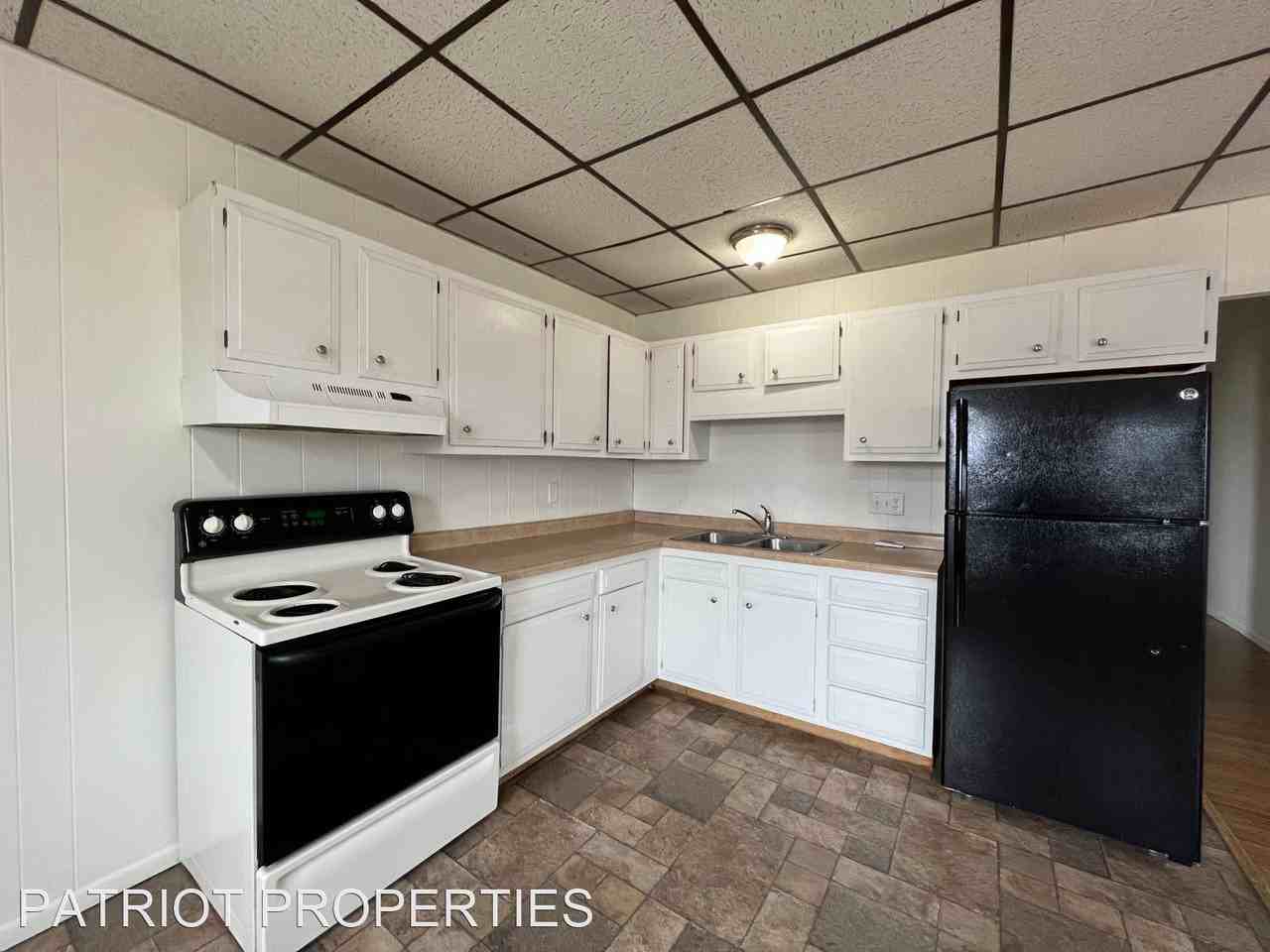 135 E. State St. - Photo 2 of 12