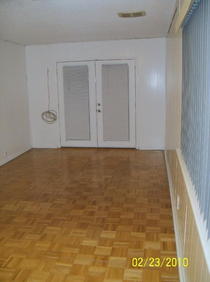 1422 S Conlon Ave - Photo 3 of 16