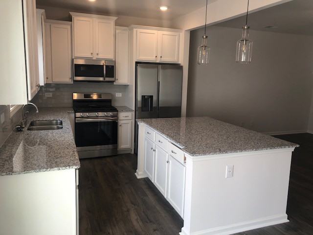 8171 Sheffield Dr - Photo 2 of 18
