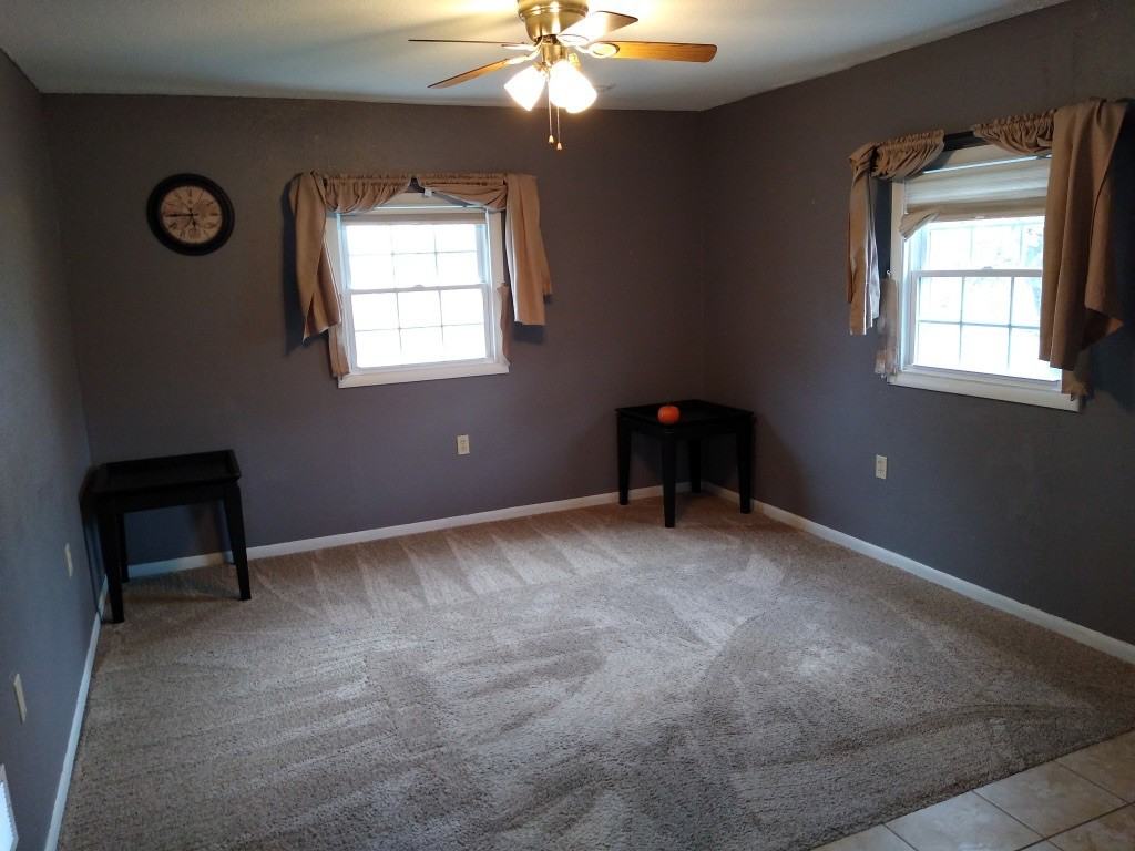 304 Beech St - Photo 2 of 11