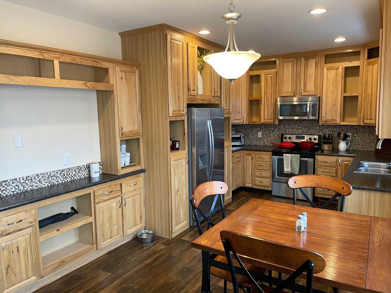 3318 35th St W - Photo 2 of 11