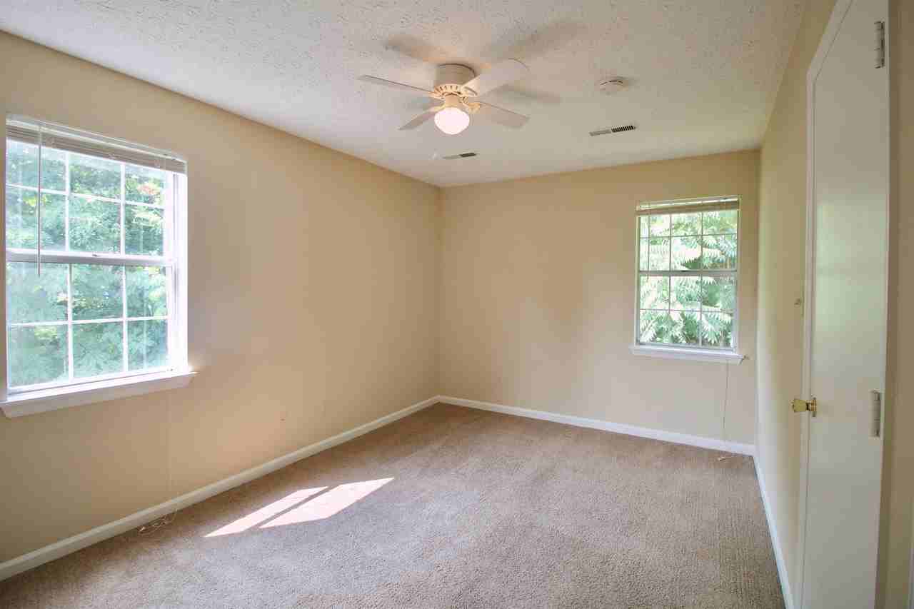 110 Jefferson Ridge Rd #110 - Photo 3 of 15