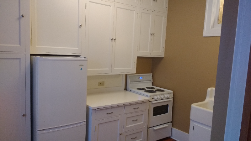 300 2nd Ave Sw #4 - Photo 4 of 24