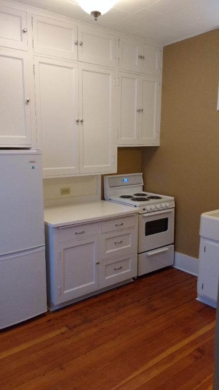 300 2nd Ave Sw #4 - Photo 5 of 24