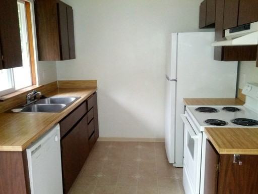 5467 Alameda Ave SW - Photo 2 of 6