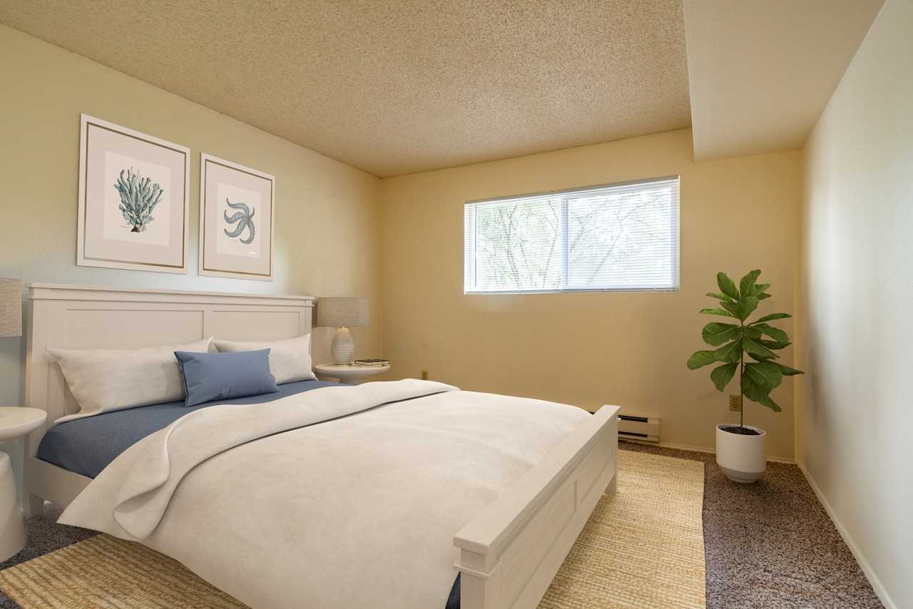 Crestview West Apartments 27912 Pacific Hwy S, Federal Way, WA 98003