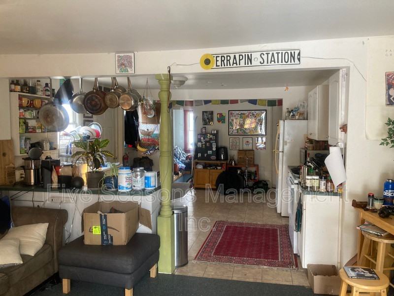 362 Riverside Ave - Photo 5 of 14