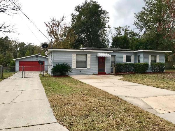 2716 Rainbow Rd - Photo 3 of 30
