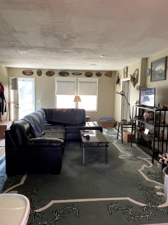 N683 Hillside Rd - Photo 3 of 19