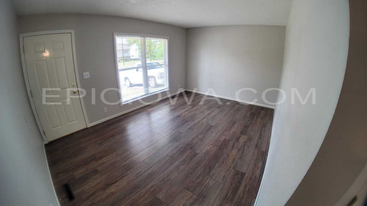 5808 Underwood Ave Sw #1 - Photo 2 of 20