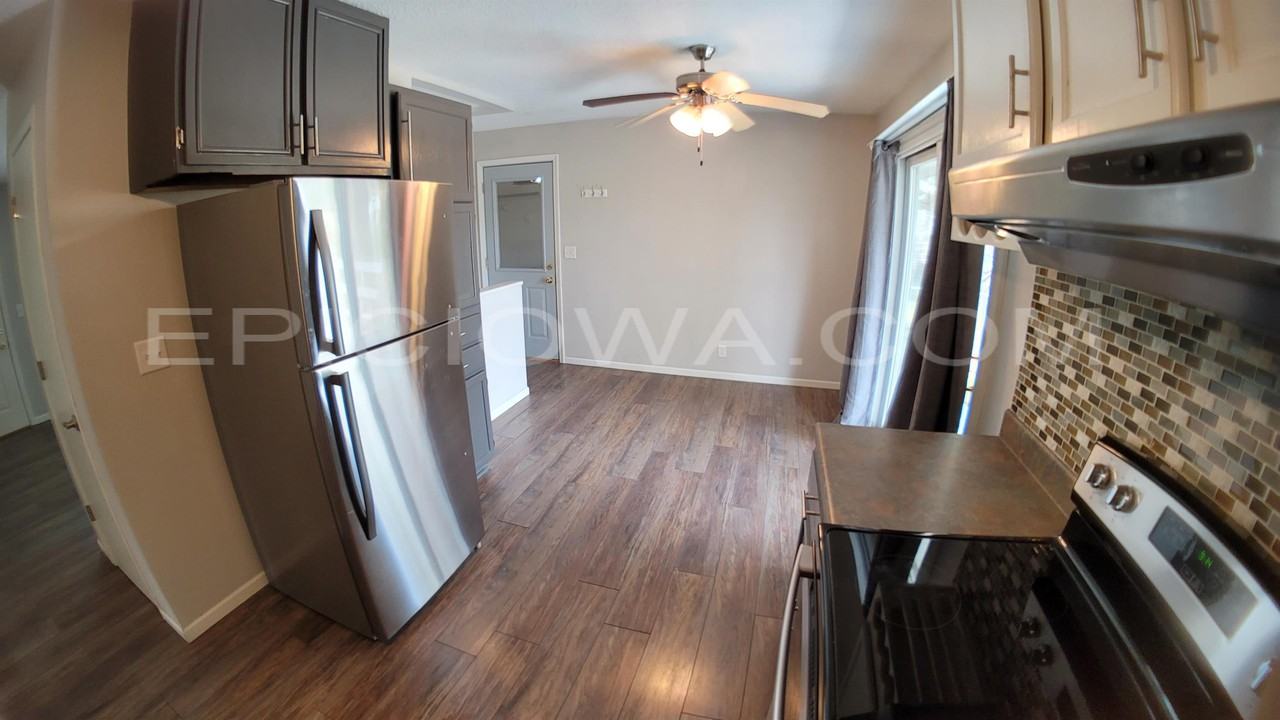 5808 Underwood Ave Sw #1 - Photo 5 of 20