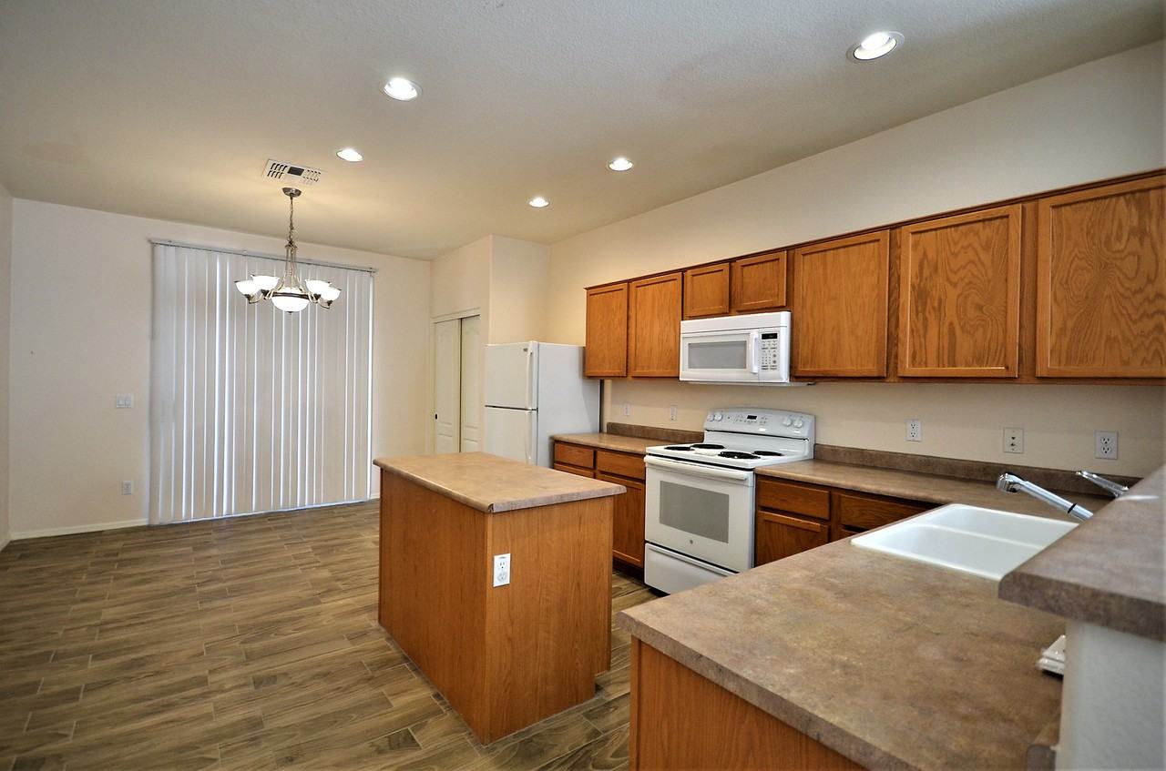 3660 E Temecula Way #1 - Photo 2 of 23
