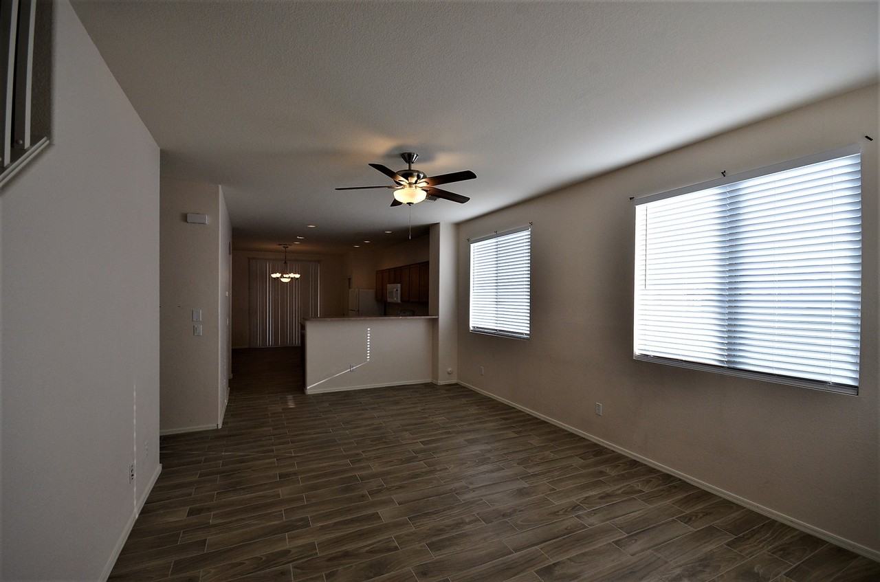 3660 E Temecula Way #1 - Photo 4 of 23