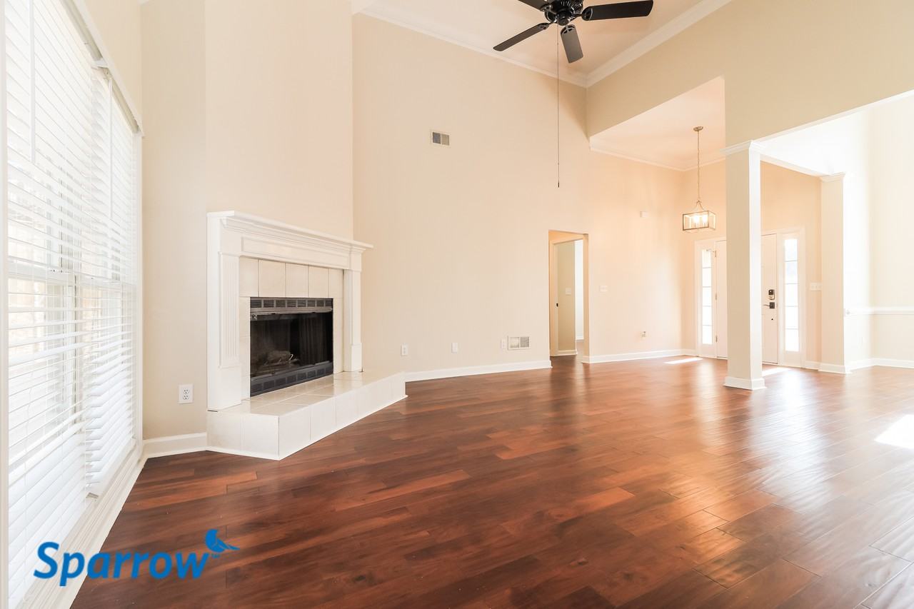 3914 Collier Trce Nw - Photo 2 of 15