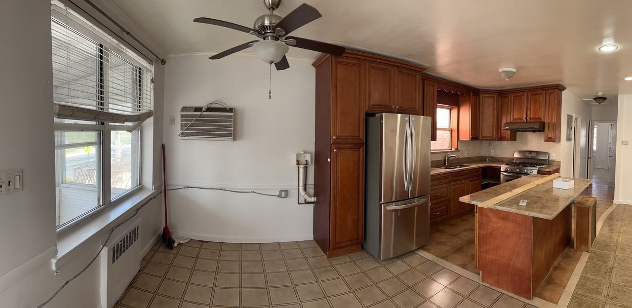 8745 14th Avenue 2F - Photo 3 of 9