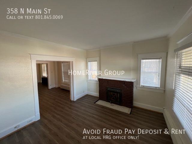 358 N Main St - Photo 3 of 8