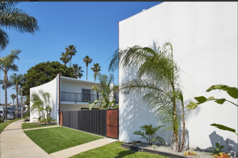 1740 Redondo Ave - Photo 2 of 8