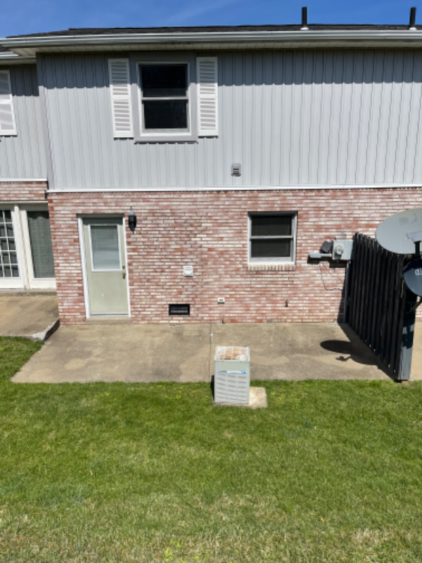 5 Beaumont Dr #5 - Photo 3 of 18