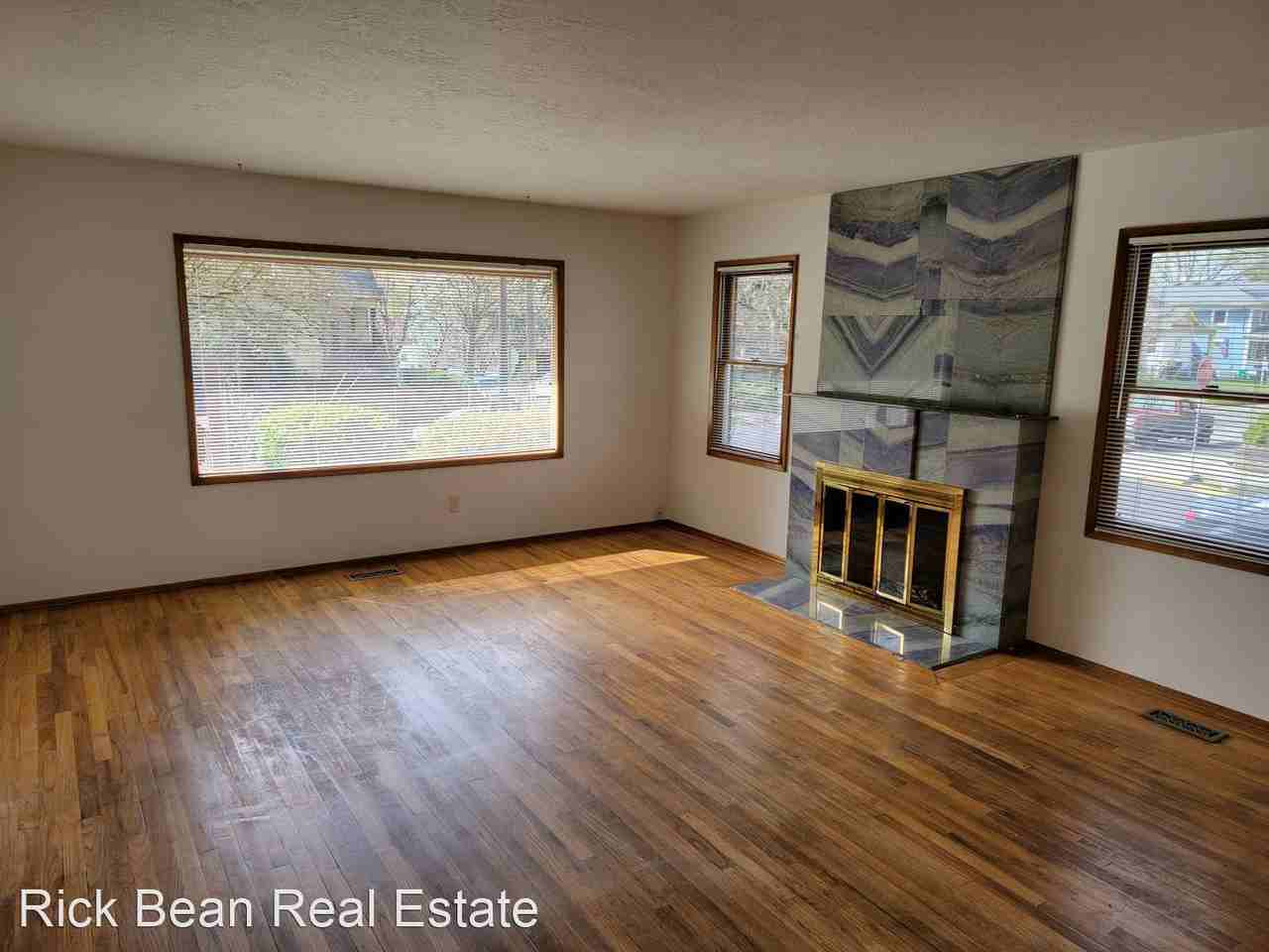 3705-11 SE Alder St. - Photo 3 of 31