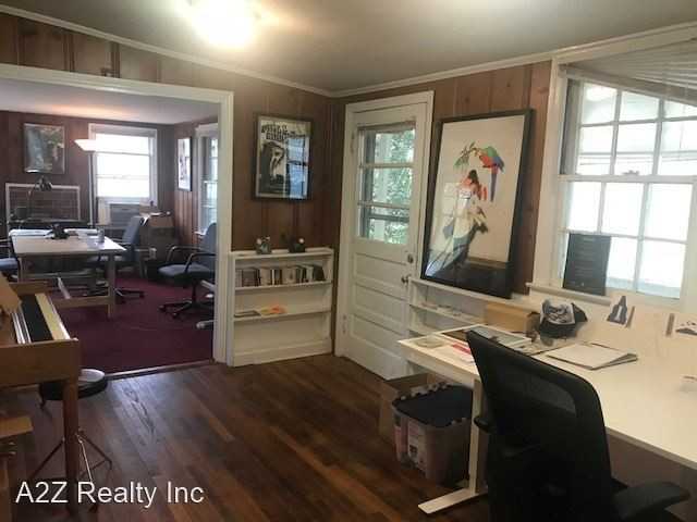 109 Huse St - Photo 2 of 11