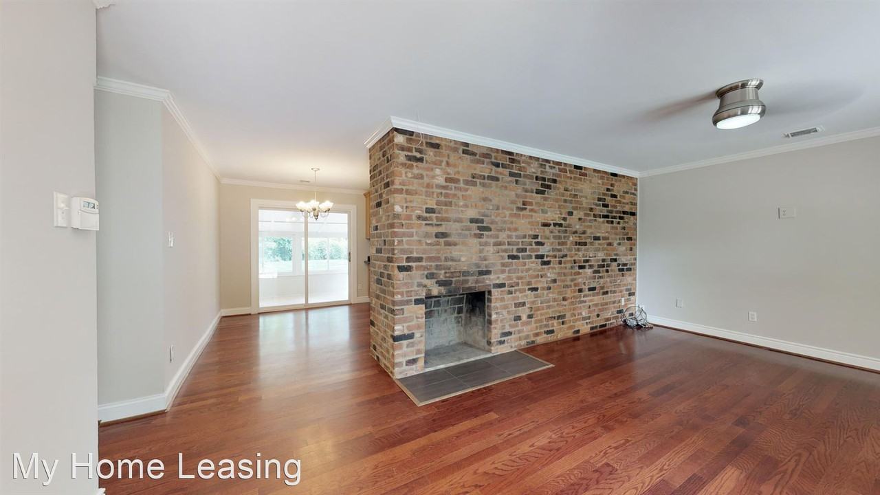709 Cooper Dr - Photo 2 of 13