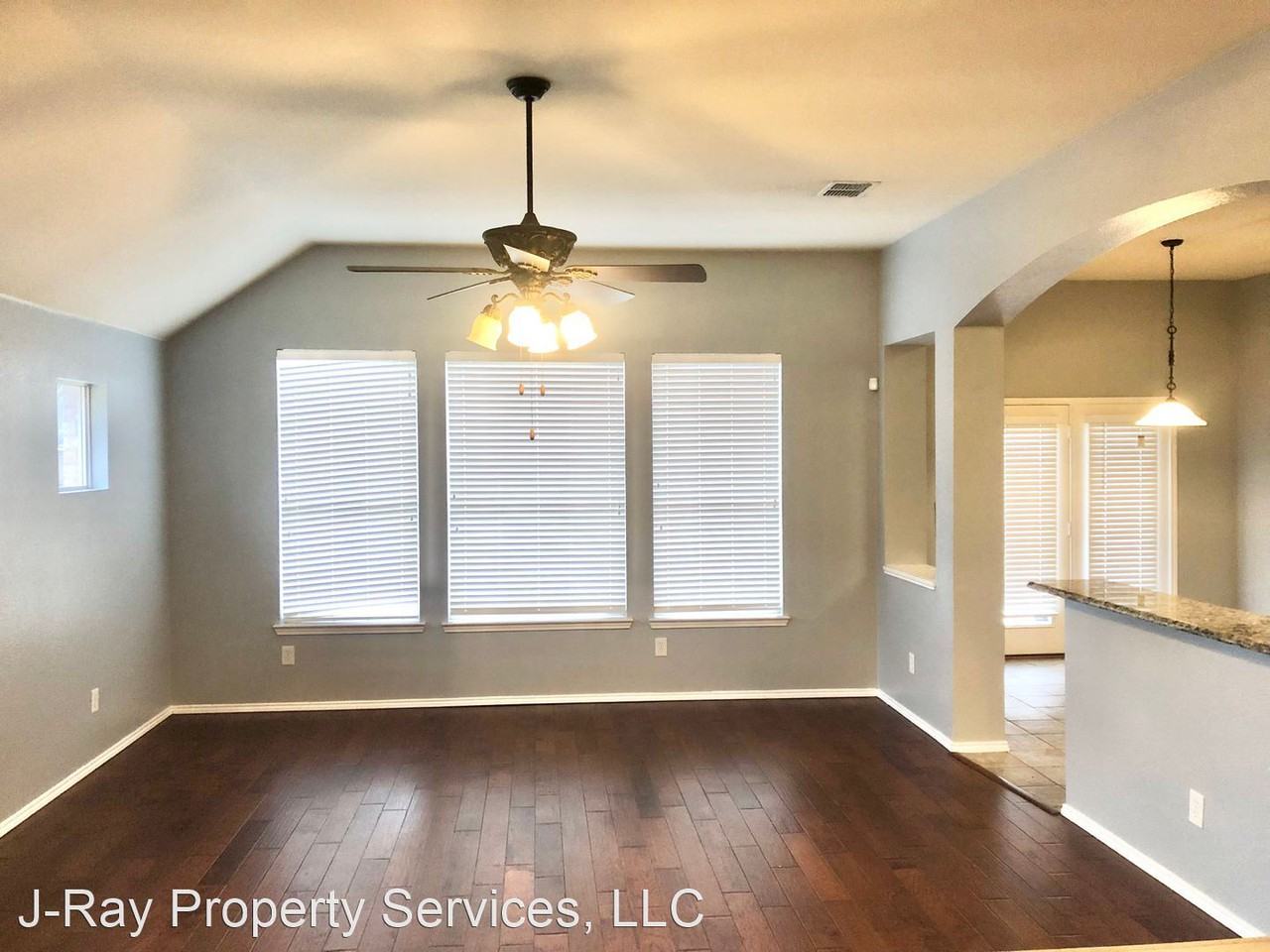 508 Titleist Dr - Photo 3 of 19