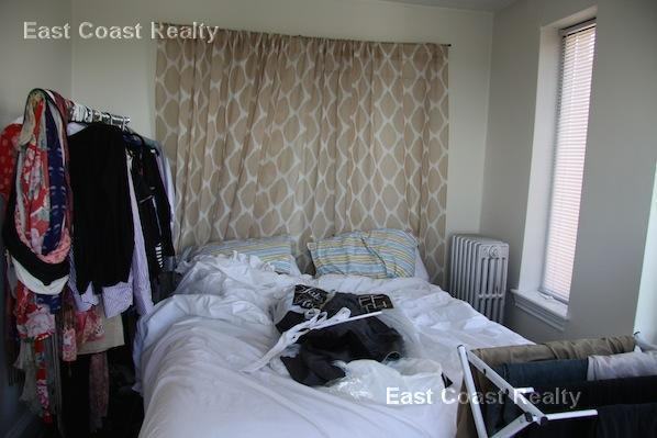 431A Broadway #14 - Photo 3 of 15
