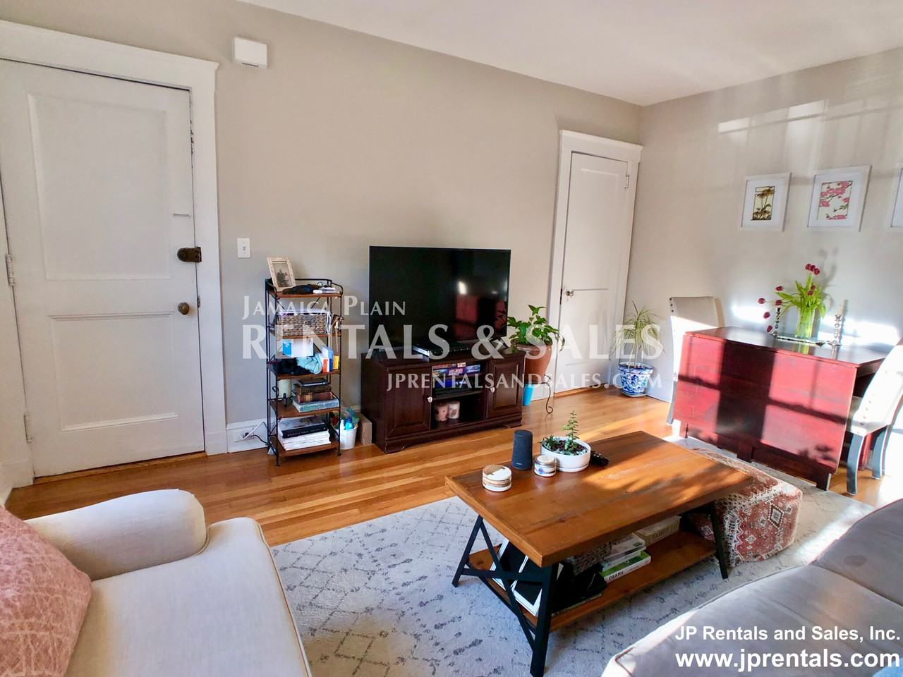 136 Arborway #2CO - Photo 3 of 12