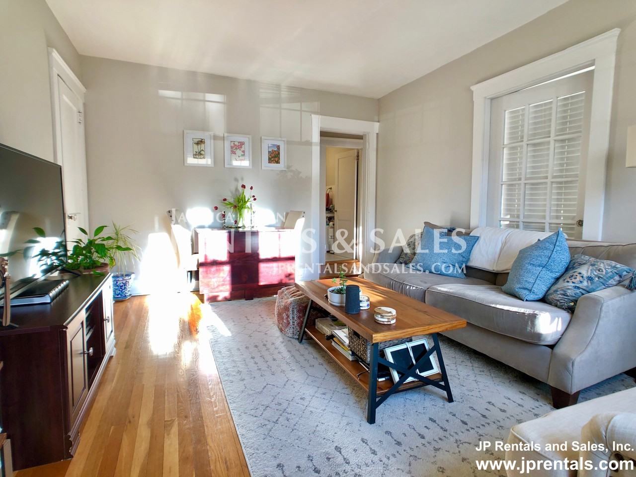 136 Arborway #2CO - Photo 4 of 12