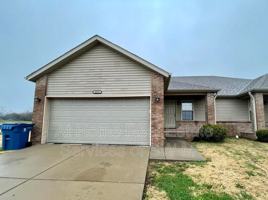 featured image of 2173 E Hamilton St