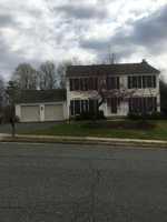 featured image of 4 Bridgeport Cir