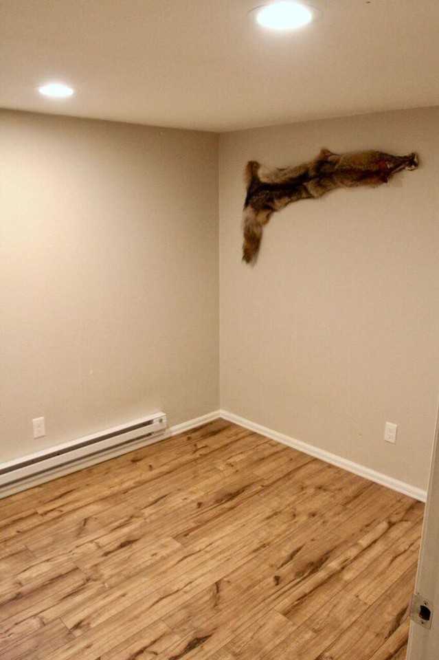 810 E Lewis St - Photo 2 of 8