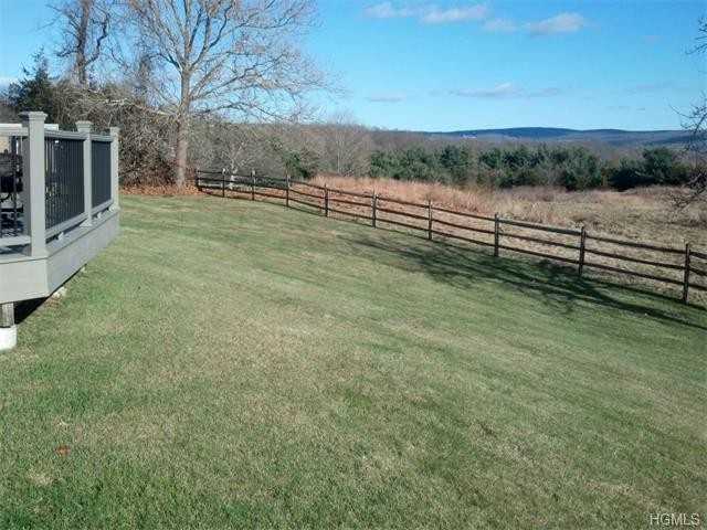 85 Harmony Rd - Photo 3 of 13