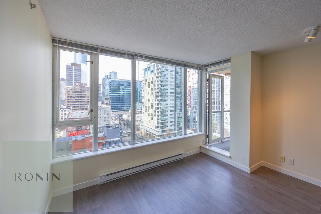 1001 Richards Street #1410 - Photo 3 of 19