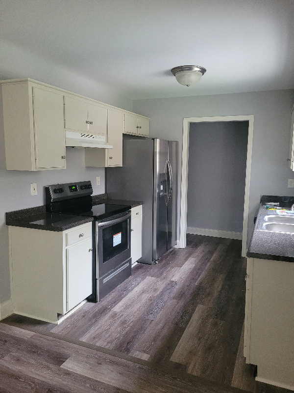 4817 Winding Ln - Photo 3 of 11