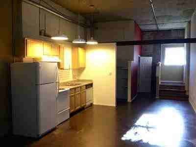 1707 S Ervay St #q85 - Photo 2 of 13