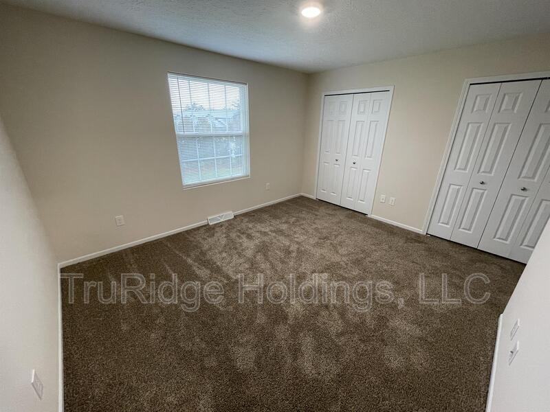 4757 Ledgewood Dr - Photo 7 of 10