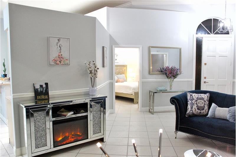 13638 Carlton St - Photo 3 of 22