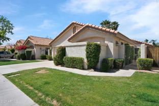 11010 W Poinsettia Dr - Photo 1 of 1
