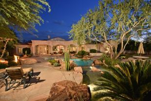 8350 E Via Del Sol Dr - Photo 1 of 1