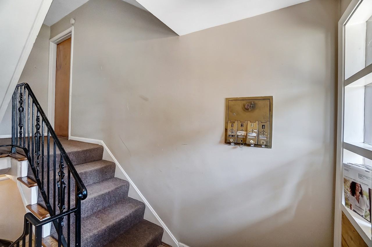 6005 Dryden - 1 #1 - Photo 2 of 49